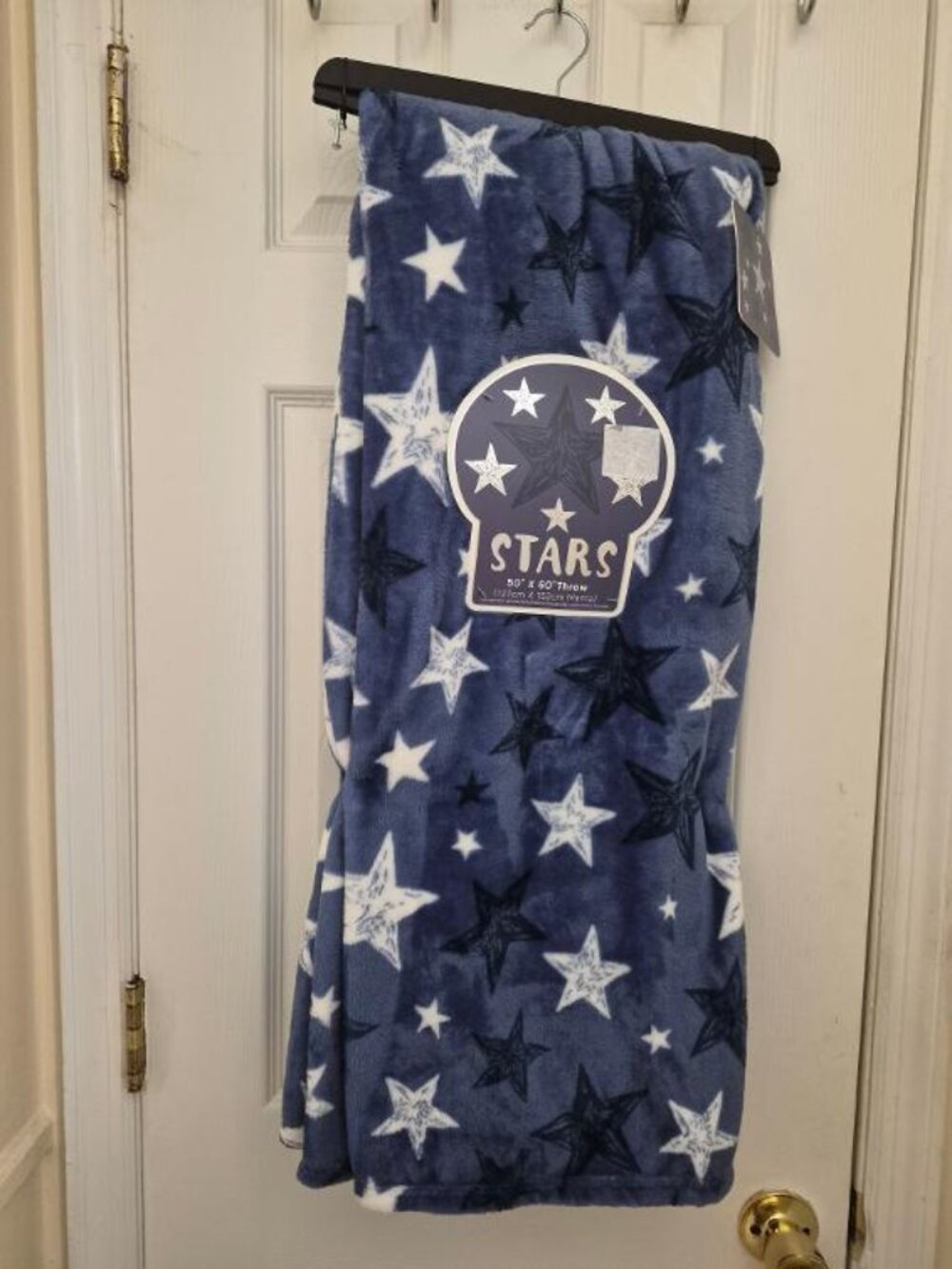 Star Themed Plush Blanket